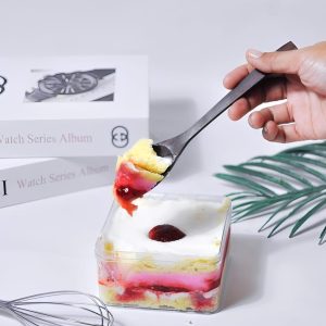 Strawberry Cheesecuit